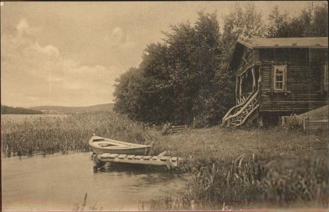 Huette-amLangsee
