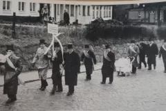 Tolk, Kinderwagen holen in Schleswig