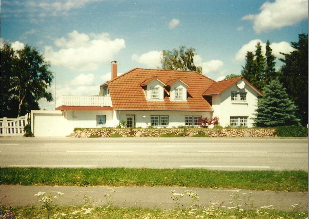 Fahrdorf Haus an der  B76