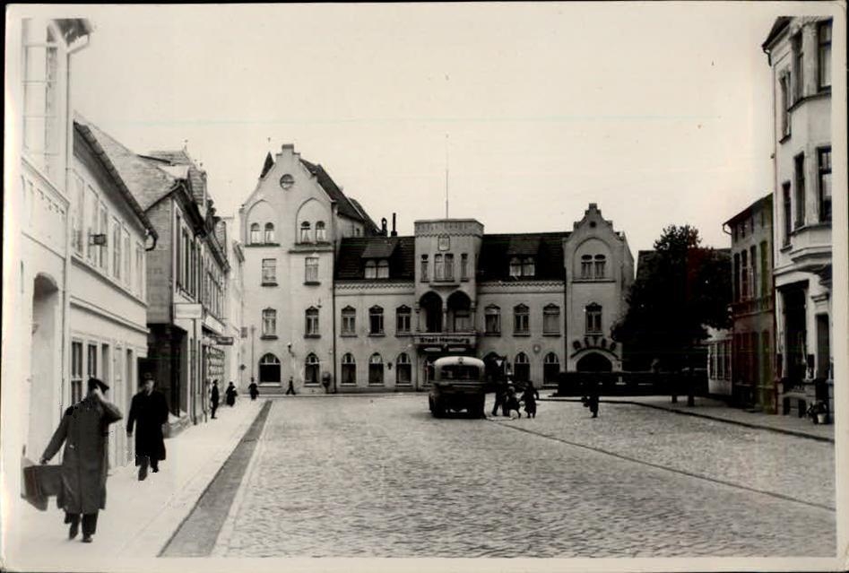 Lollfuss-StadtHamburg1