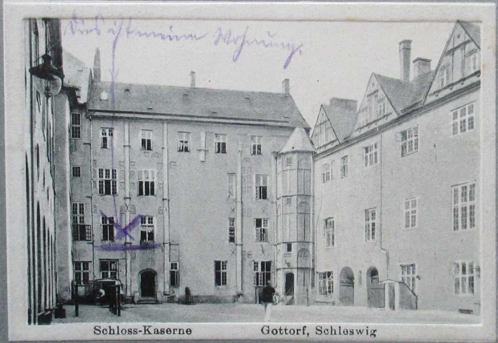 SchlossGottorfInnenhof1914
